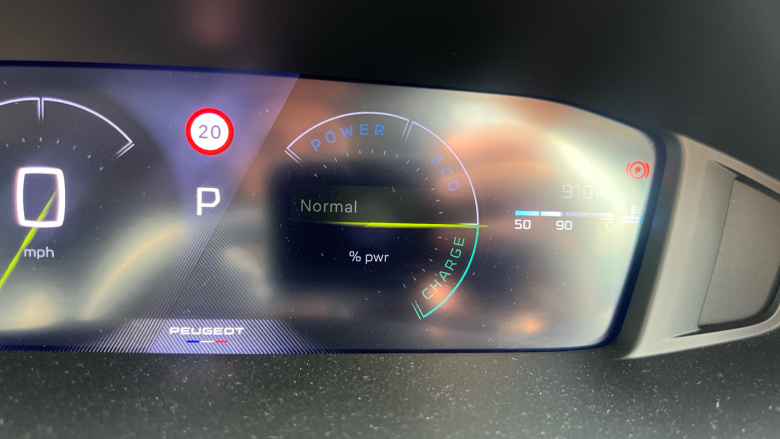 Peugeot 208 1.2 Hybrid 100 Allure 5dr e-DSC6 Petrol Hatchback